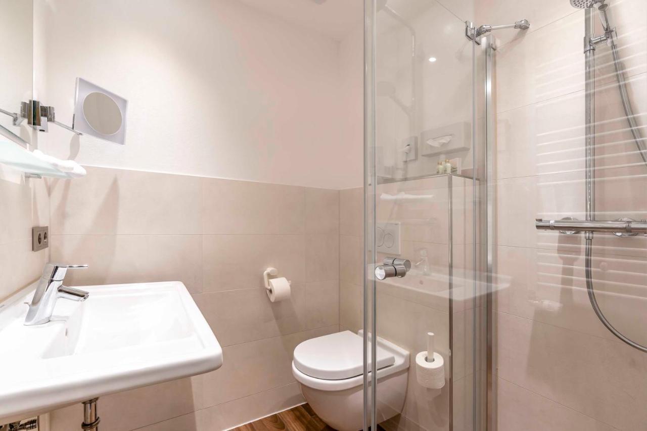 Waldhotel Fehrenbach Хинтерцартен Экстерьер фото